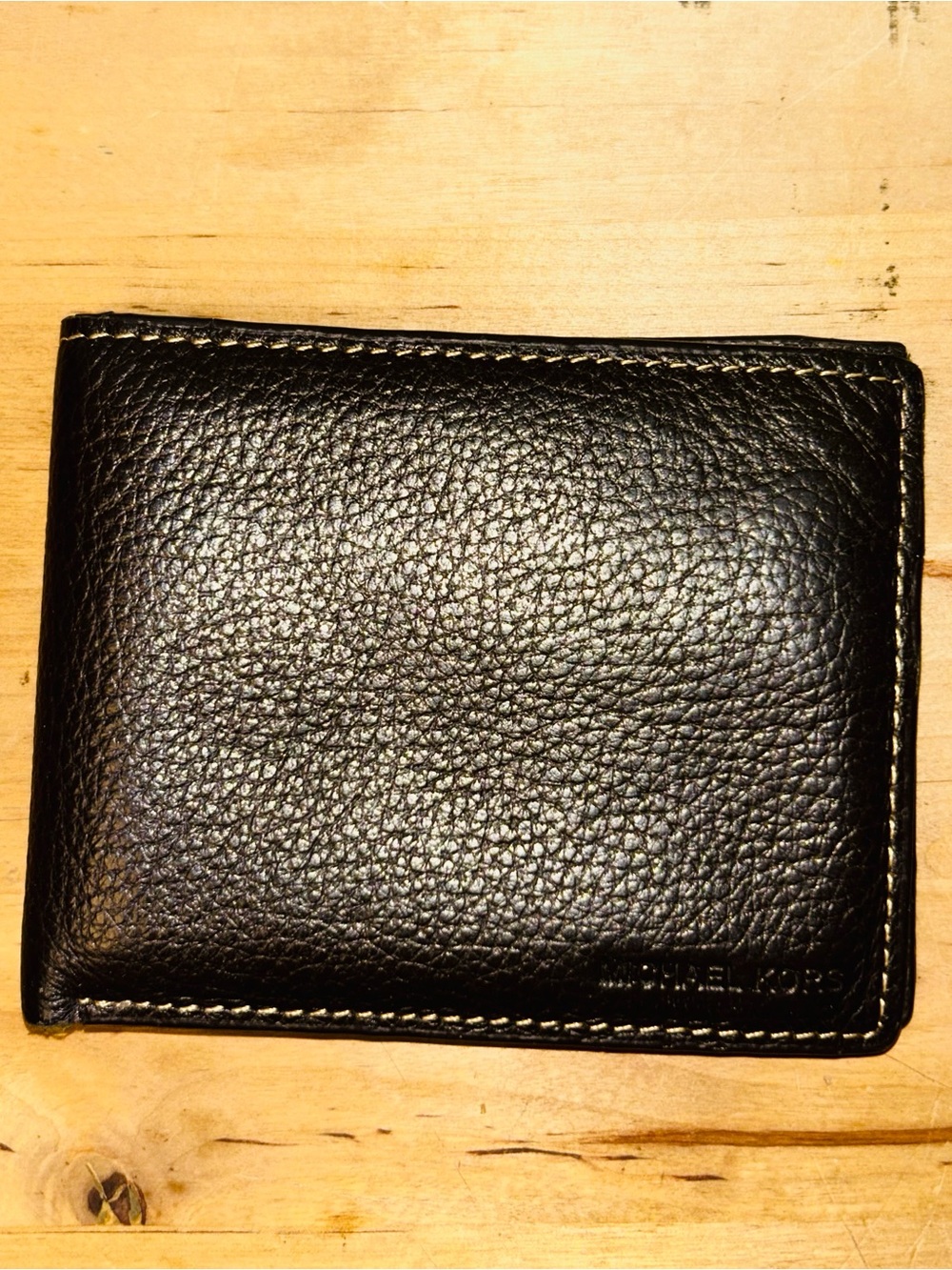 Michael Kors Men’s Brown Solid Bifold Folding Wallet with Logo Accents